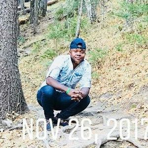 Meet your Posher, Moustapha